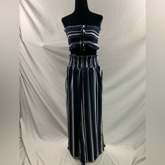 Blue/White Striped Drawstring Front Tube Top & Wide Leg Pants - Picture 8 of 9